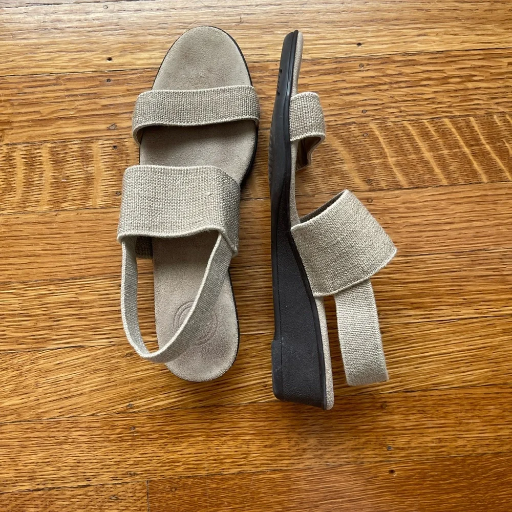 CHARLESTON SHOE CO. Beige Double Strap Sandals - Picture 2 of 3